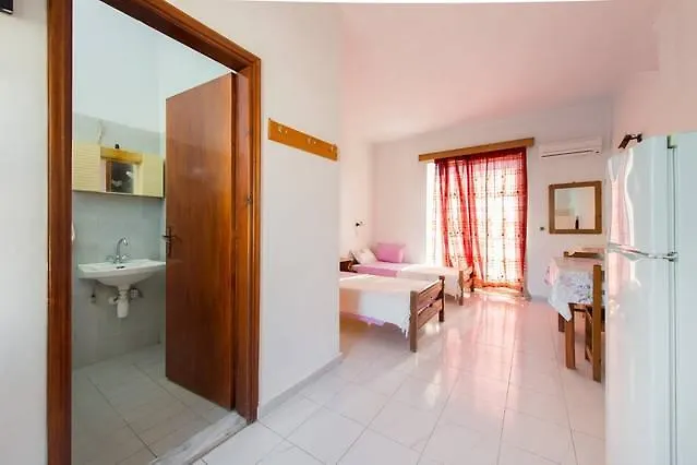 Apartamento Merryland & Kremastí